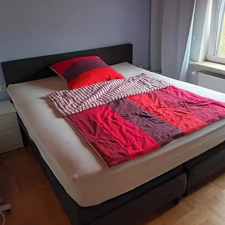 3 1og 100qm Wintergarten Dachterrasse Super Badezimmer Apartment *