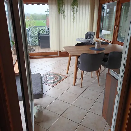 3 1og 100qm Wintergarten Dachterrasse Super Badezimmer Apartment *