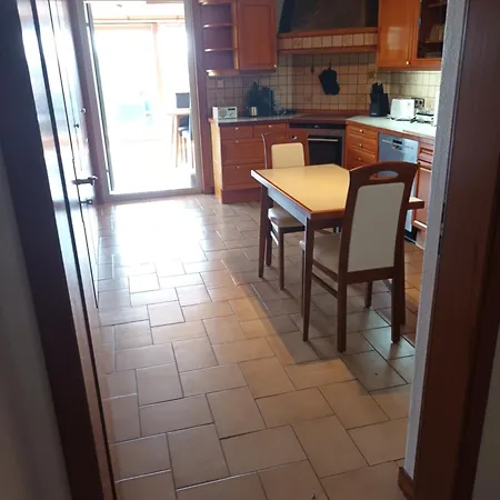 3 1og 100qm Wintergarten Dachterrasse Super Badezimmer *