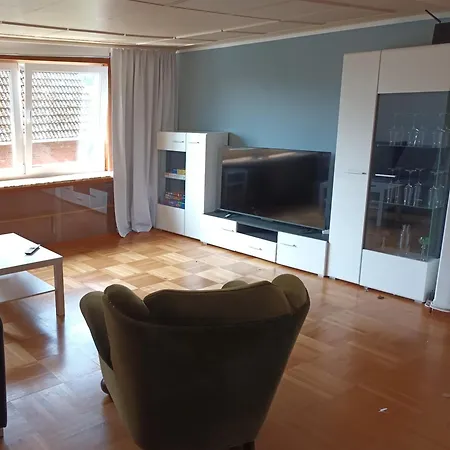 アパート 3 1og 100qm Wintergarten Dachterrasse Super Badezimmer *